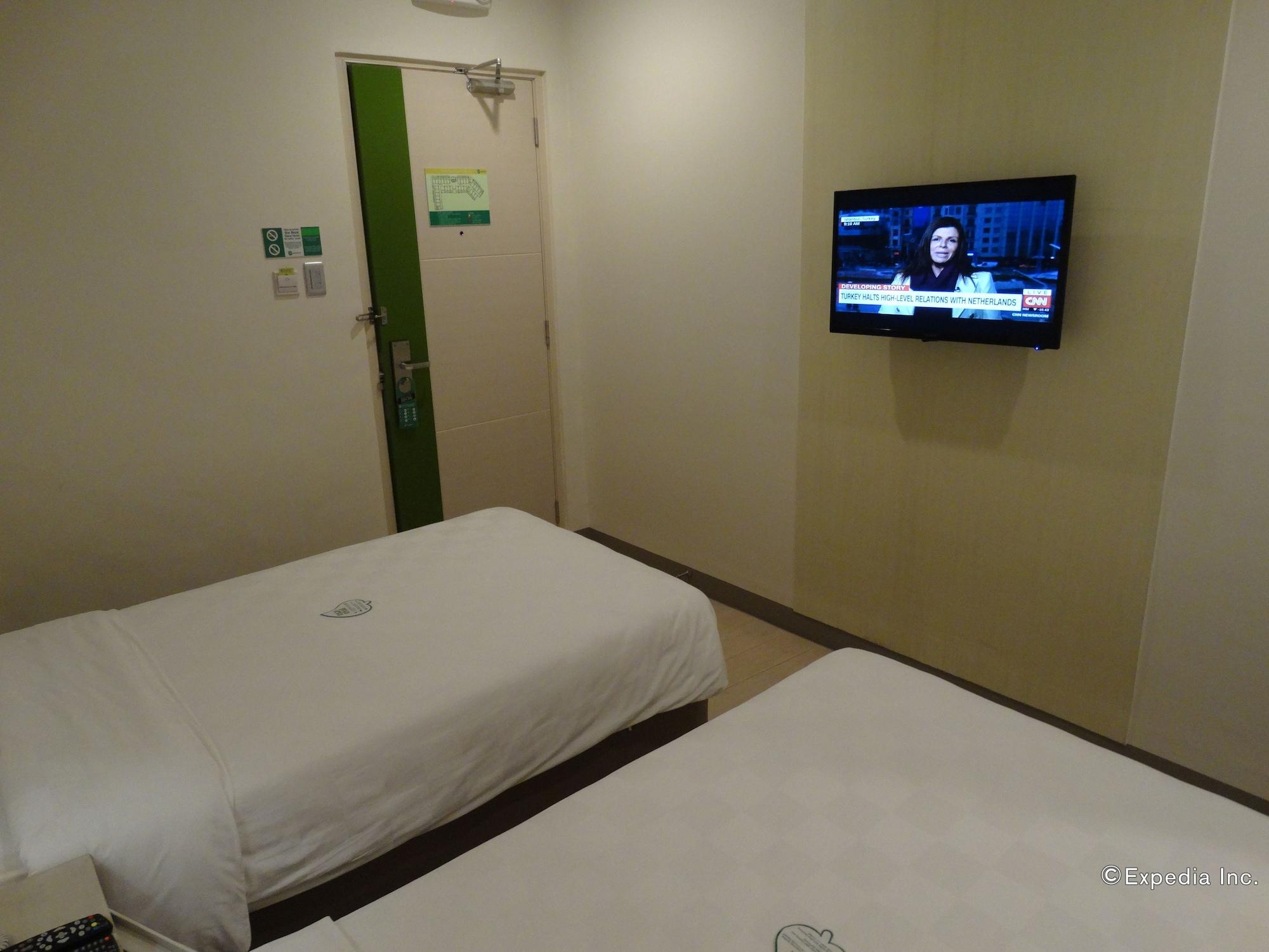 Go Hotels Lanang - Davao City Exterior foto