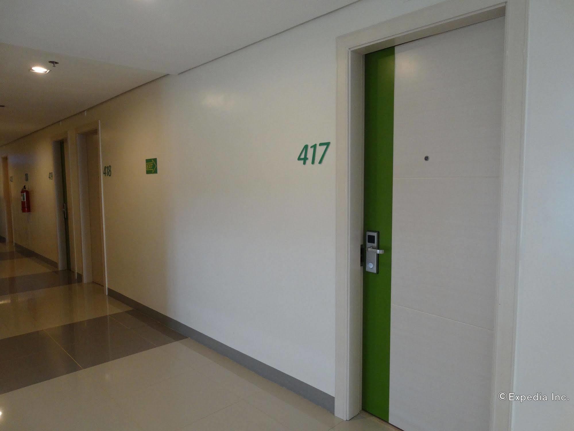 Go Hotels Lanang - Davao City Exterior foto